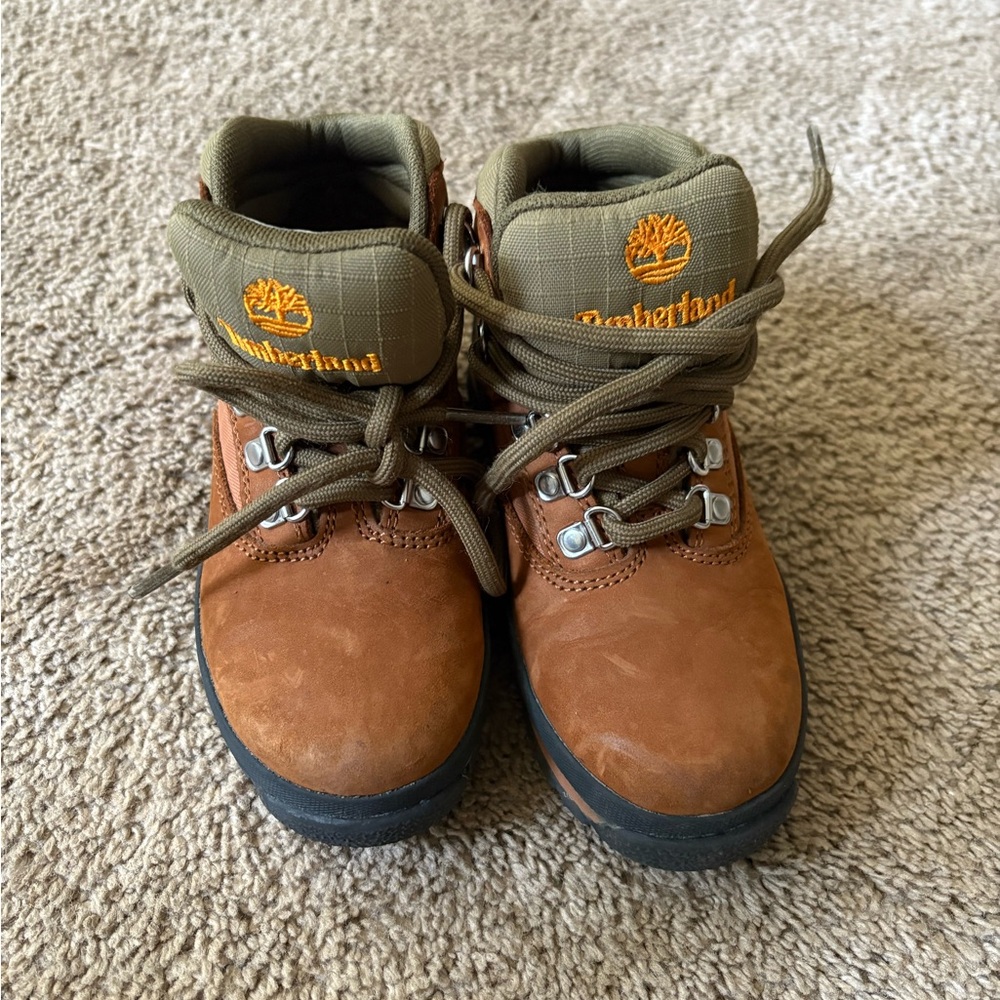 Timberland Brown and Green Boots Rugged Design Padded Collars